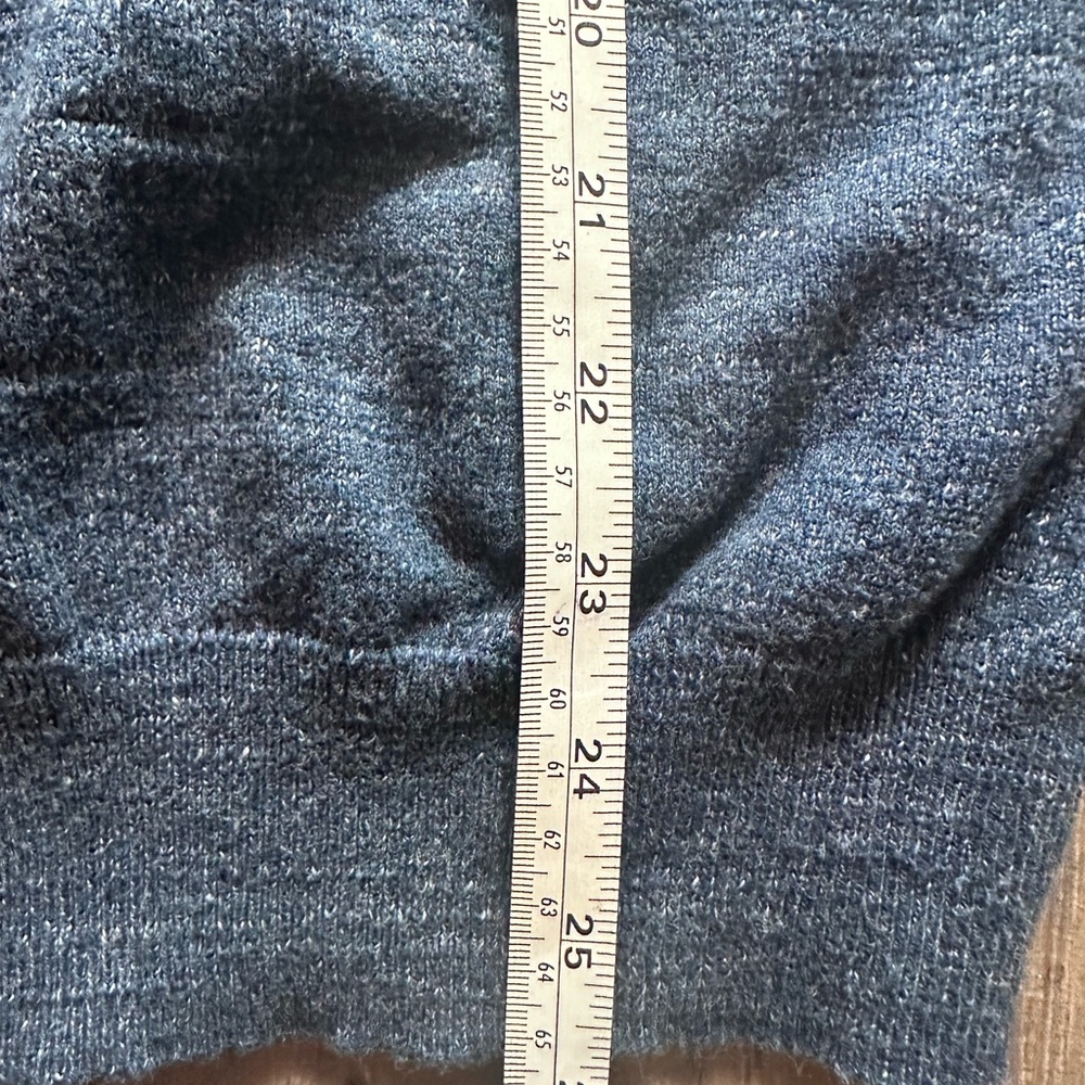 J. Crew Men's 100% Cotton V-Neck Sweater - Deep Blue -Size Large - Picture 7 of 9
